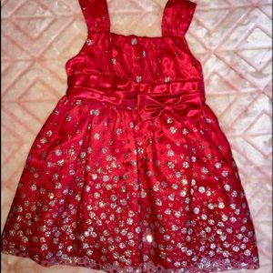 Little Girls Beautiful Red Dress